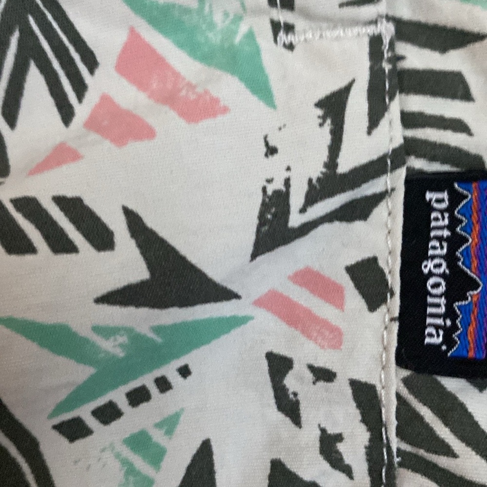 PATAGONIA‎ BARELY BAGGY QUIVER AND QUILL SHORTS WOMENS SIZE MEDIUM DRAWSTRING - Picture 7 of 7